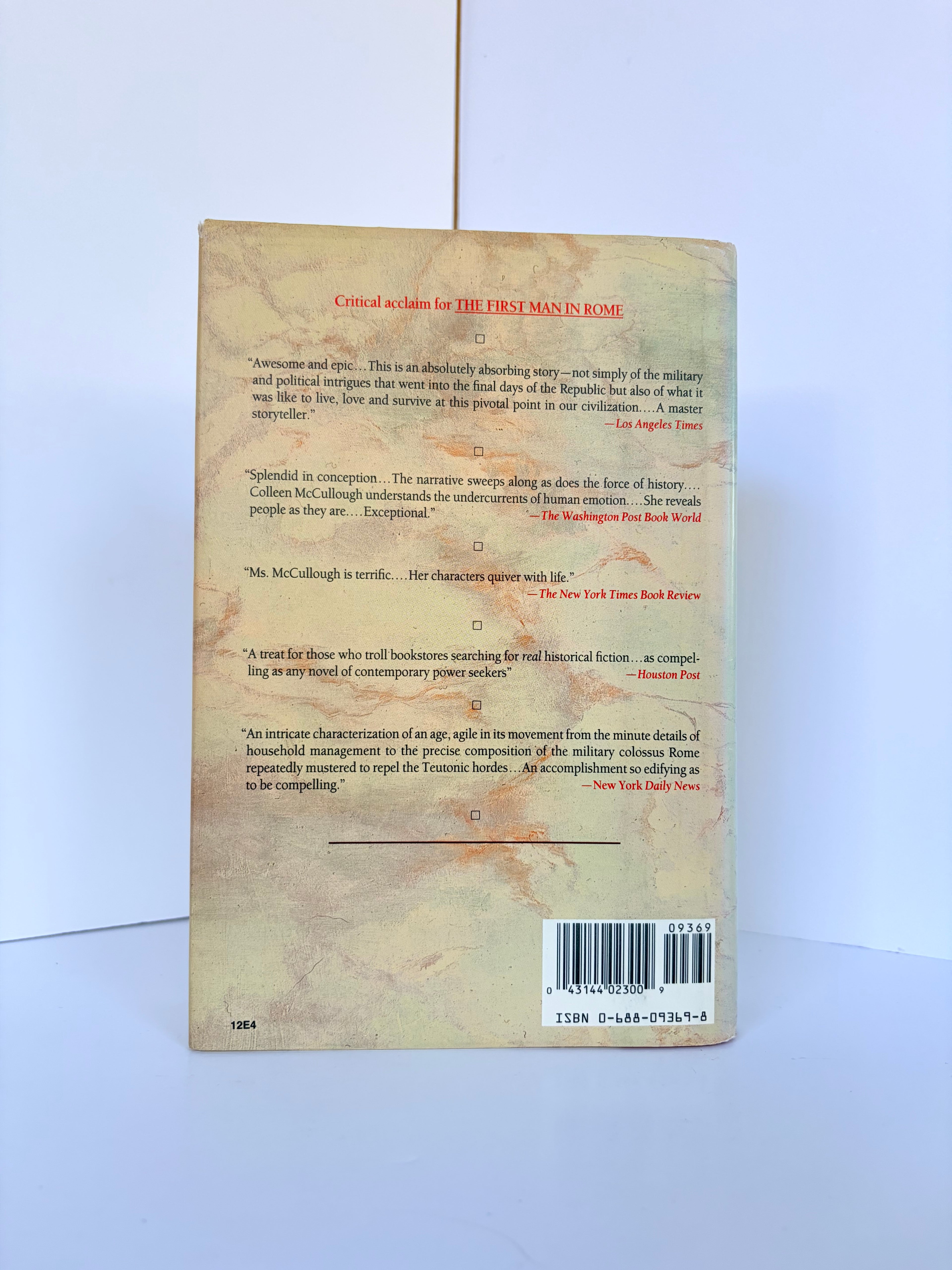 The Grass Crown (Masters of Rome #2) by Colleen McCullough (1991, First edition)
