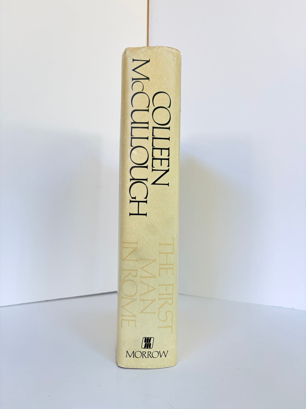 The First Man in Rome (Masters of Rome #1) by Colleen McCullough (1990, First edition)