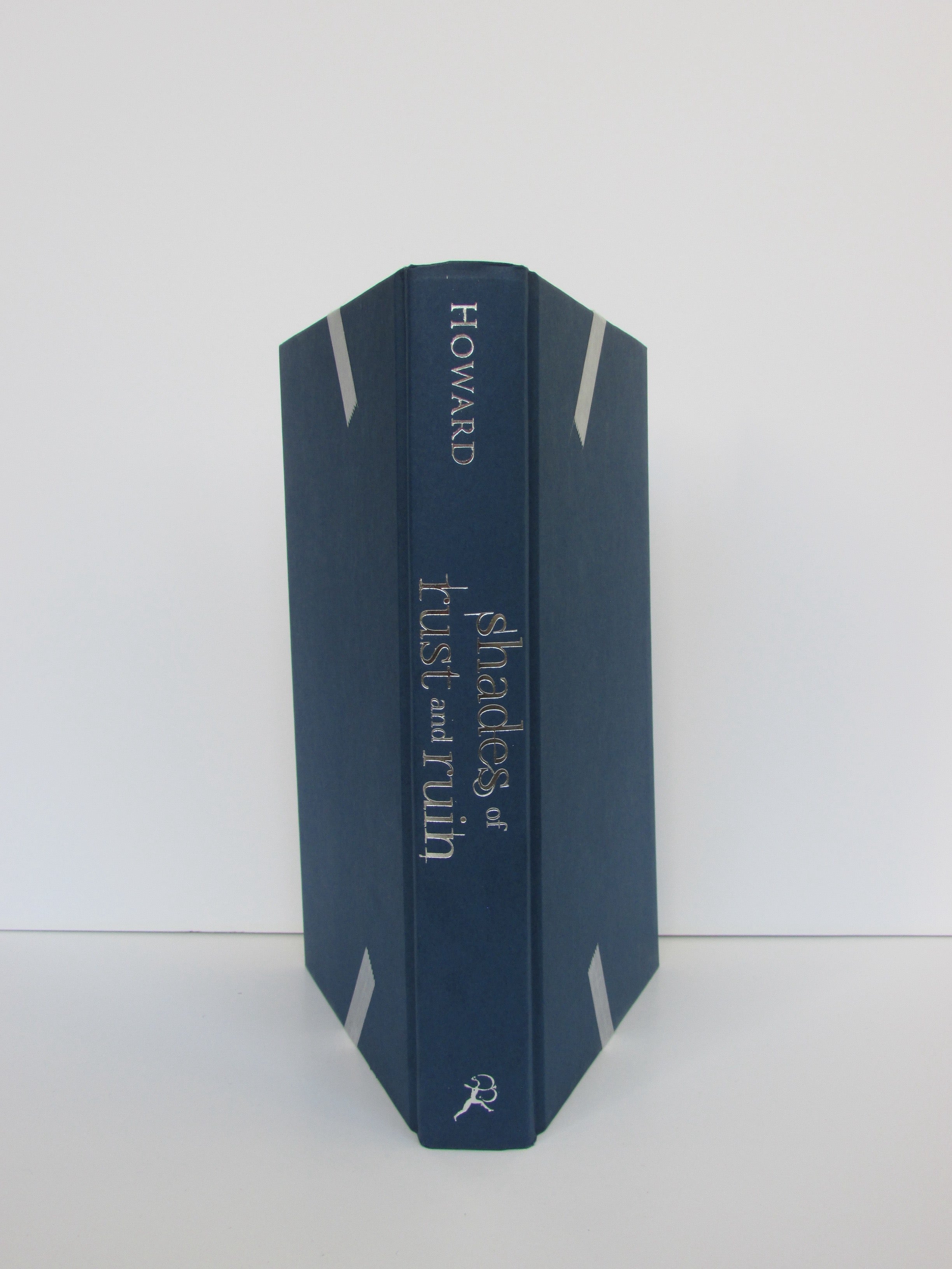 Shades of Rust and Ruin (Shades of Rust and Ruin #1) by A. G. Howard (2022, Hardcover)