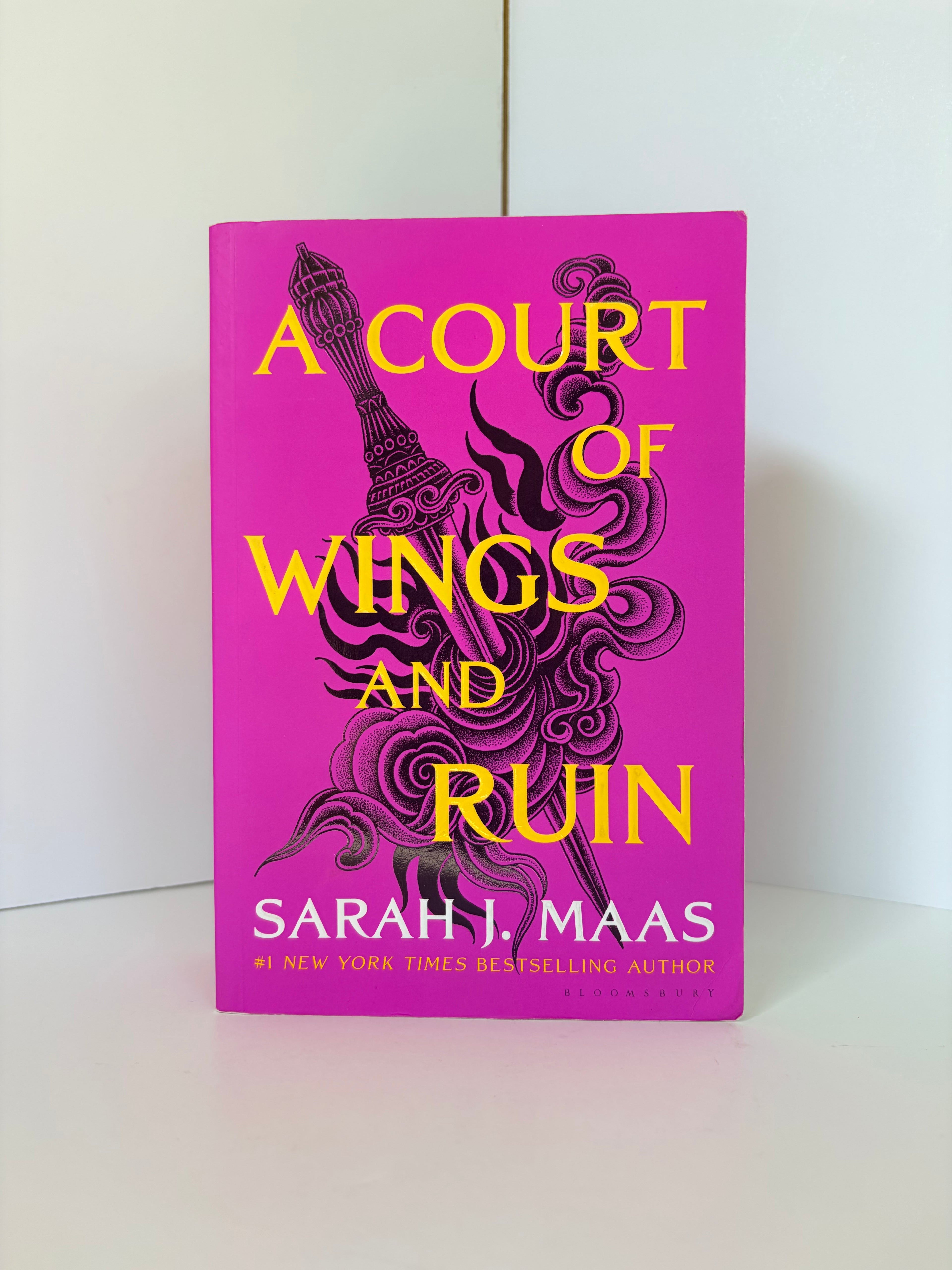 A Court of Wings and Ruin (A Court of Thorns and Roses #3) by Sarah J. Maas (2020, Paperback) Condition: Good