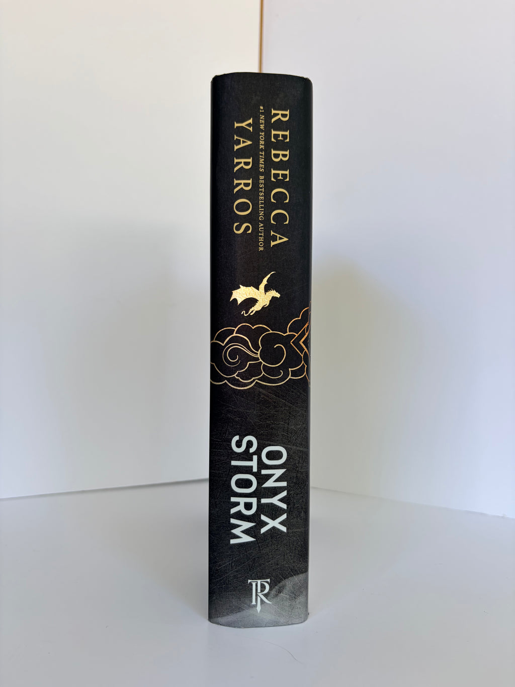 Onyx Storm (Empyrean Series #3) by Rebecca Yarros (2025, Standard Edition)