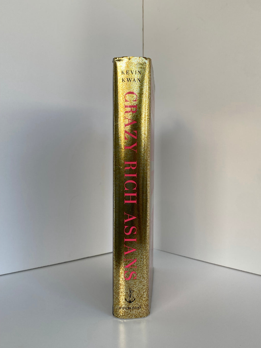 Crazy Rich Asians (Crazy Rich Asians #1) by Kevin Kwan (2013, First Edition)