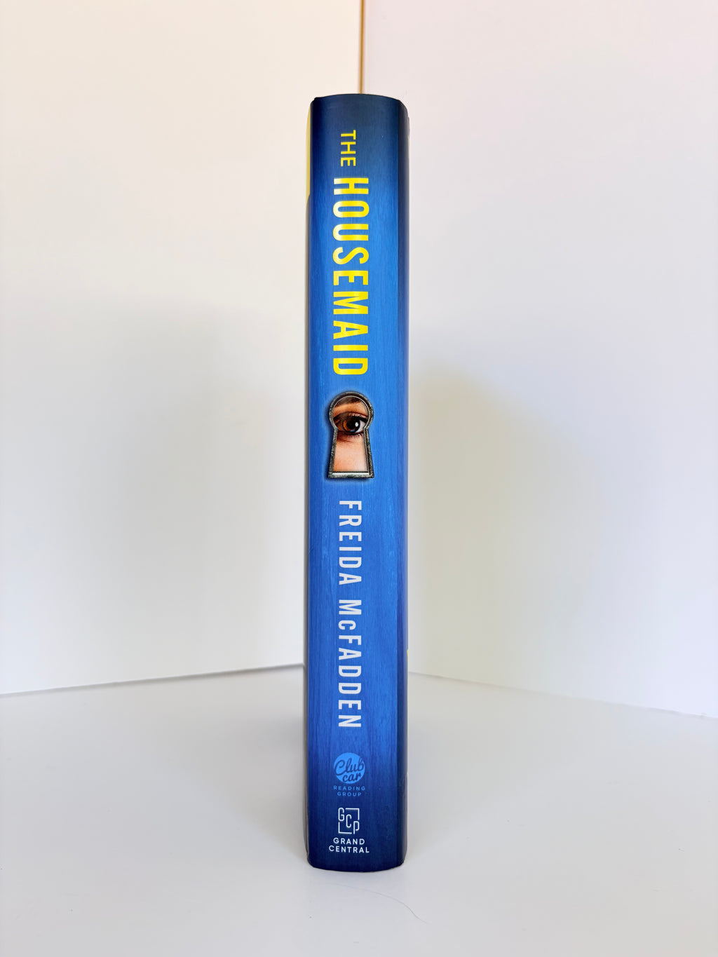 The Housemaid (The Housemaid #1) by Freida McFadden (2022, Barnes and Noble (B&N) Exclusive Edition)