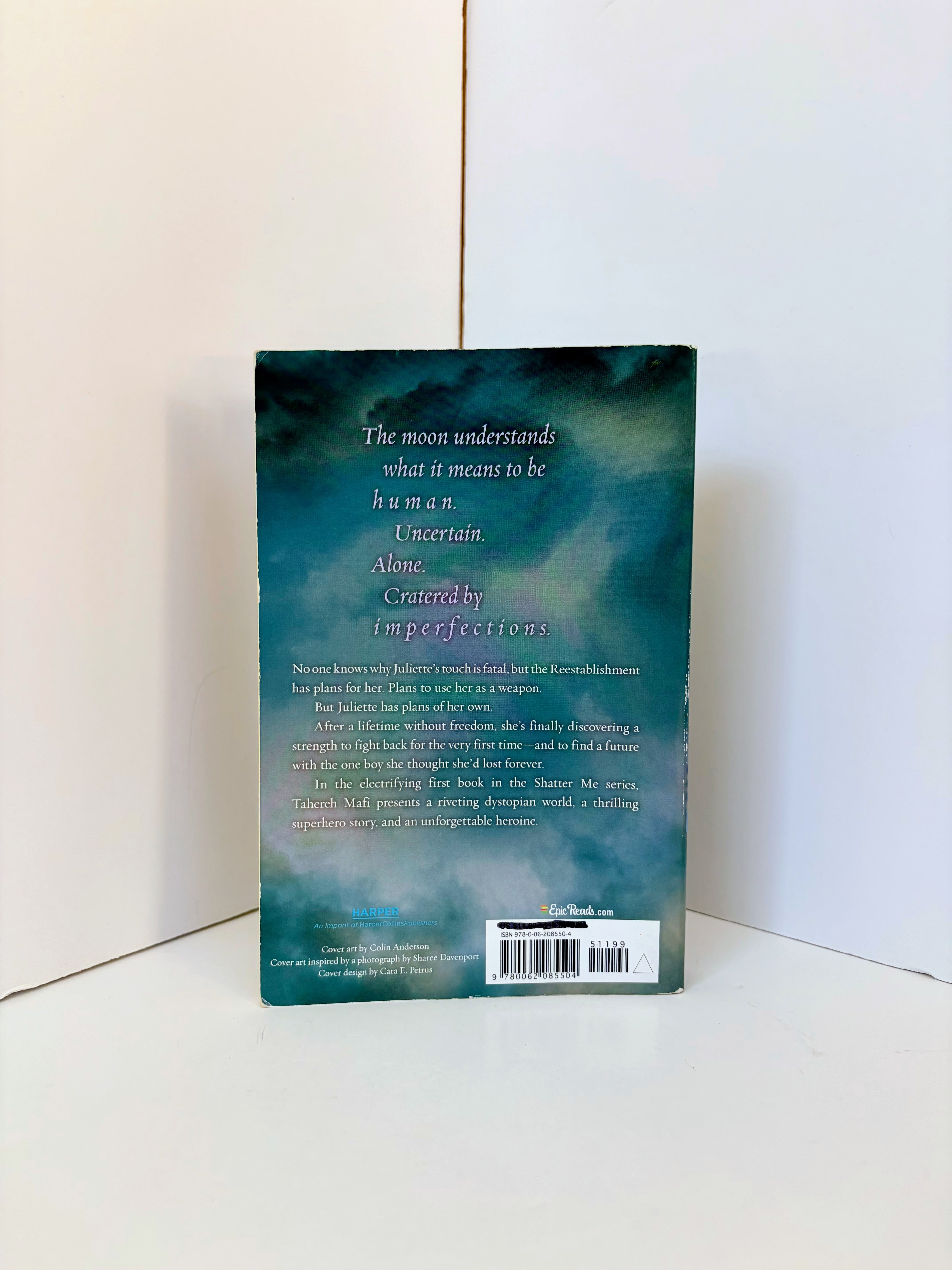 Shatter Me (Shatter Me #1) by Tahereh Mafi