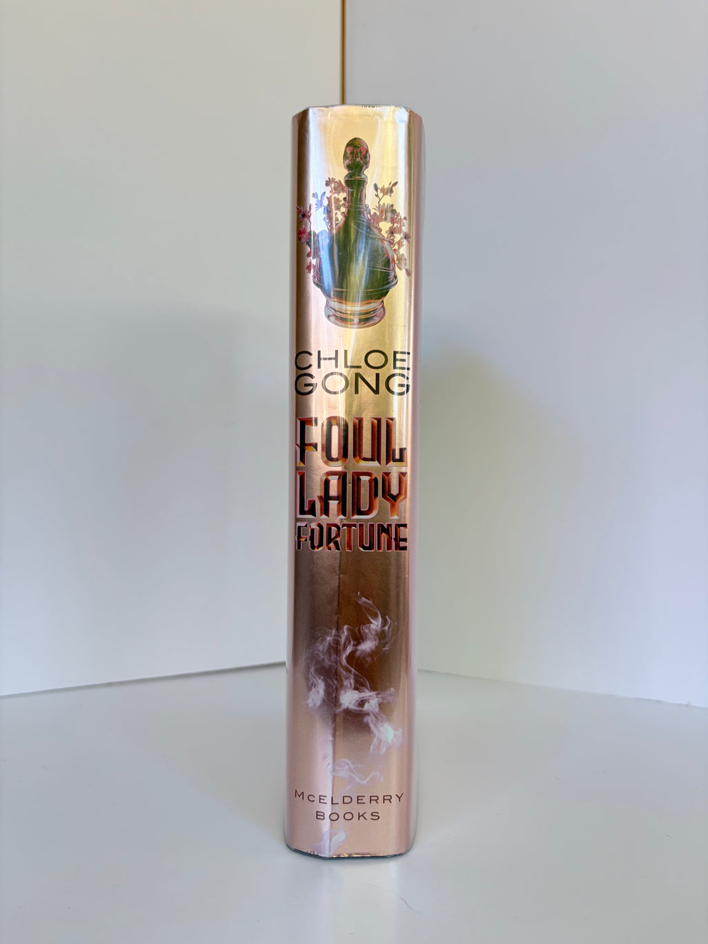 Foul Lady Fortune	(Foul Lady Fortune #1) by Chloe Gong (2022, First edition)