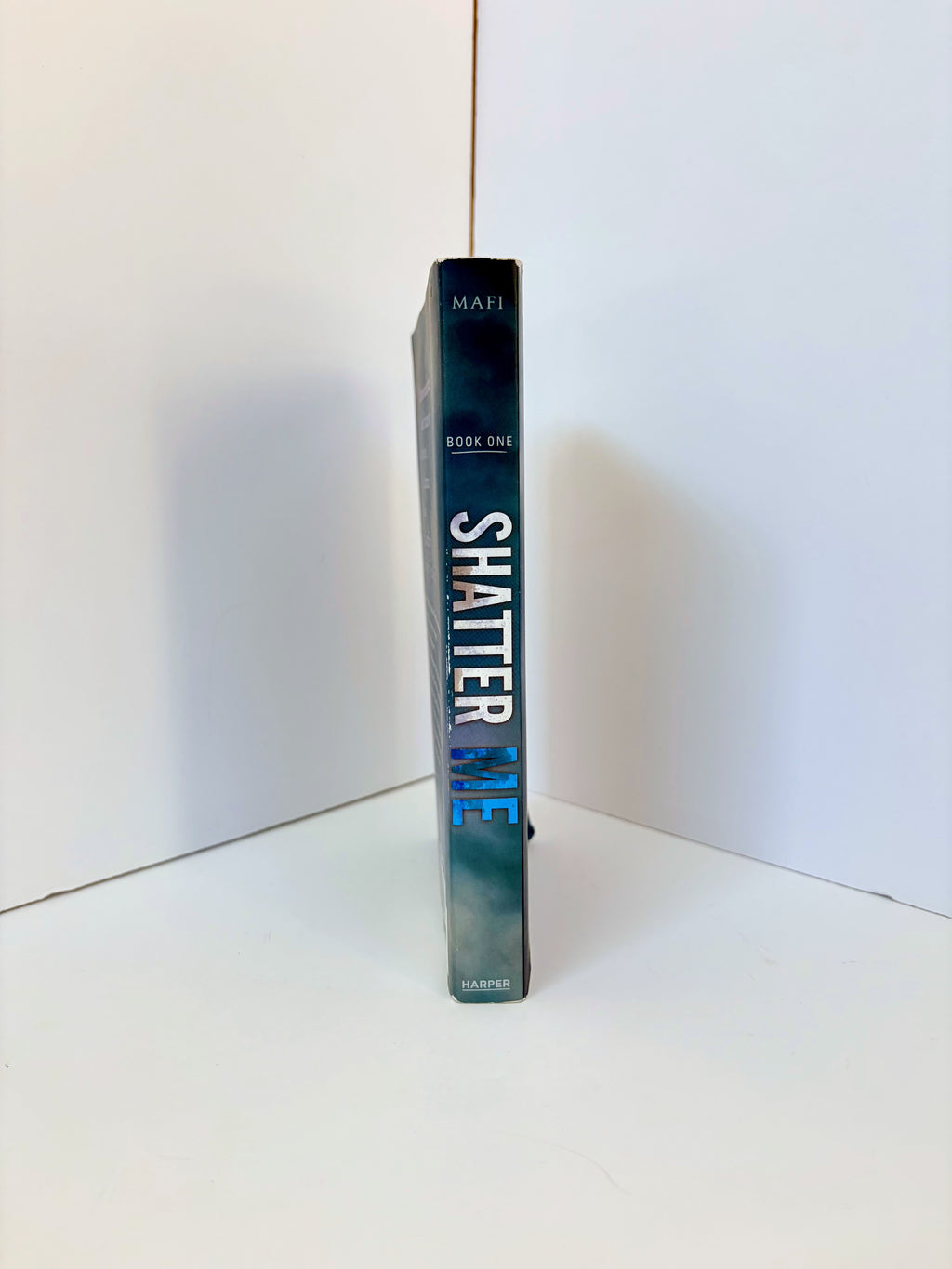 Shatter Me (Shatter Me #1) by Tahereh Mafi