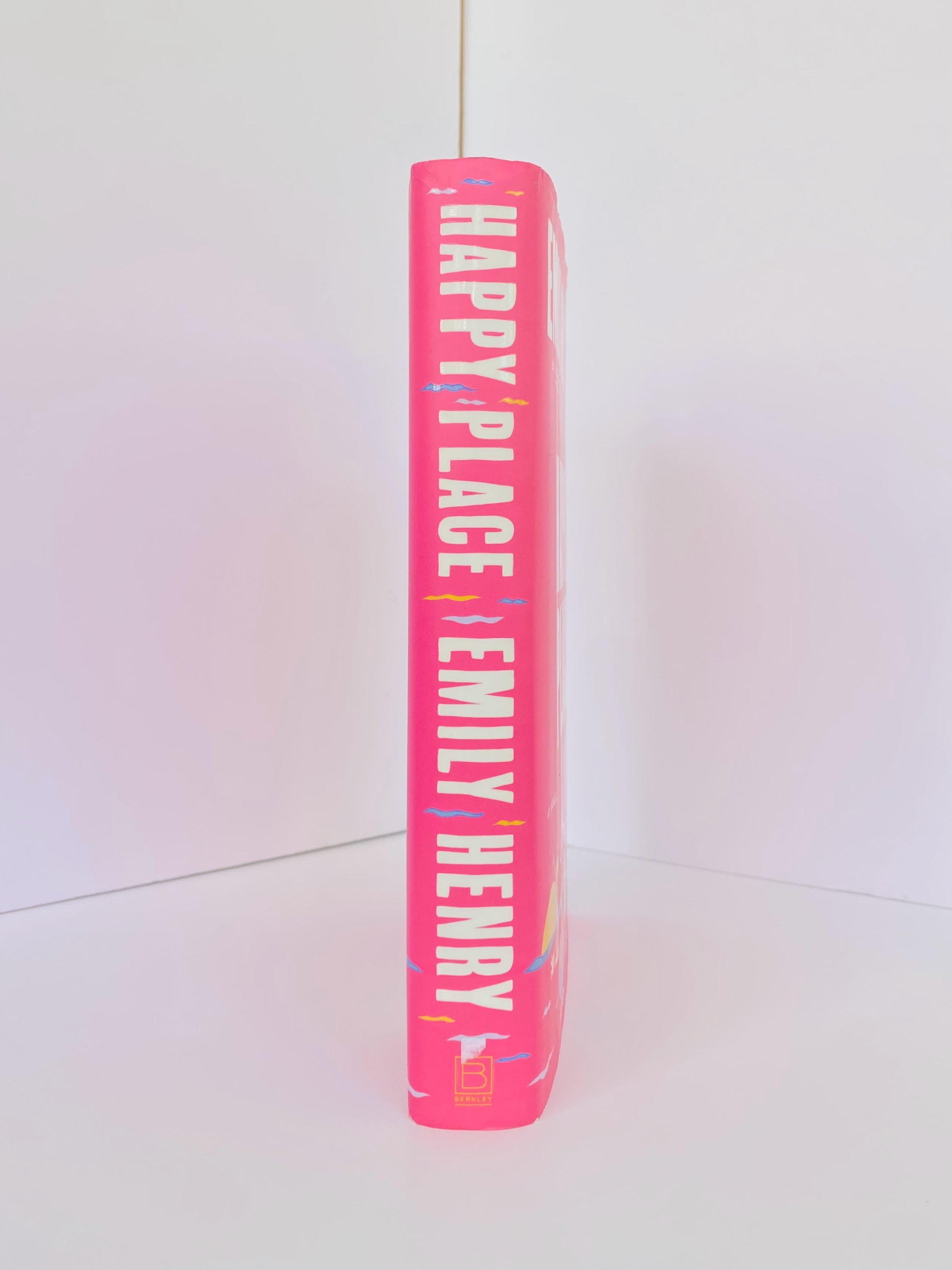 Happy Place by Emily Henry (2023, First Edition, Hardcover)