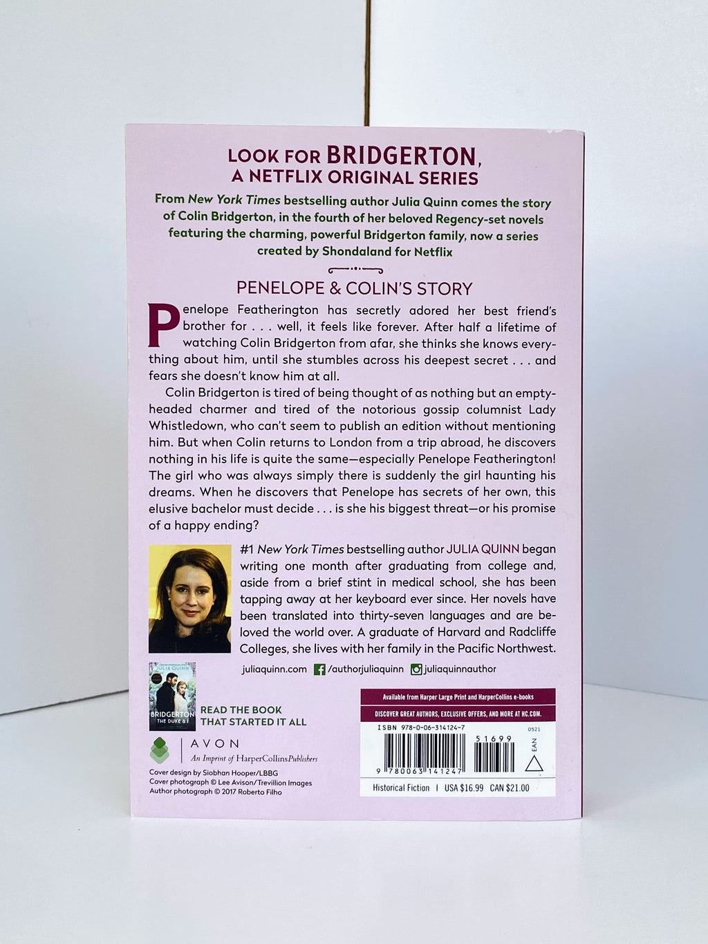 Romancing Mister Bridgerton, Bridgerton Book 4, by Julia Quinn (Trade, Paperback)