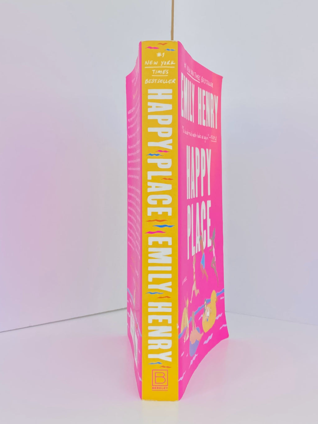 Happy Place by Emily Henry (2024, Trade Paperback)